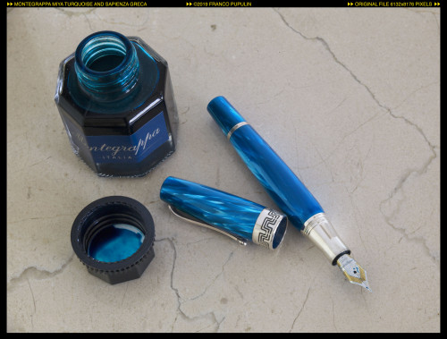 Montegrappa Miya Turquoise and Sapienza Greca (2) ©FP.jpg