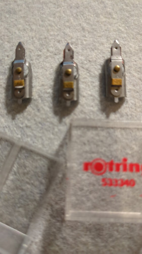 IMG_20250214_001724.jpg (758.78 KiB) Visto 10378 volte Rotring Graphos - Kit pennini A 0.18-0.2-0.4