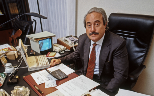 giovanni-falcone-ministre-justice-italie.png (5.36 MiB) Visto 8997 volte Giovanni Falcone - Pelikan Toledo e stiloforo (credo) Montblanc