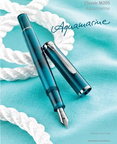 pelikan-m205-aquamarine-1.jpg