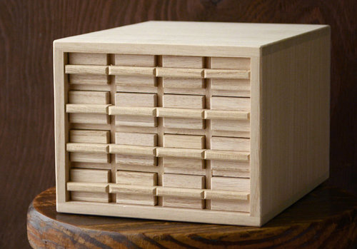 s-l1600 (1).jpg (75.08 KiB) Visto 6756 volte portapenne in legno