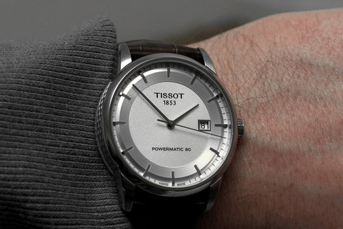 Tissot-Powermatic-80-wristshot.jpg (391 KiB) Visto 4217 volte TISSOT LUXURY POWERMATIC 80