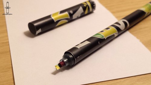 Lemo PauperPen with WoodTongue nib - macro.jpg