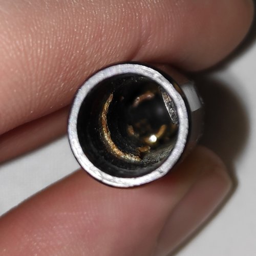 IMG_20181228_221053.jpg (175.12 KiB) Visto 3988 volte Il lattice pietrificato è a sinistra