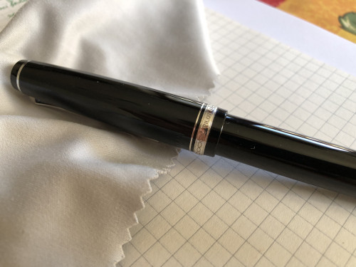 Pilot Falcon 03