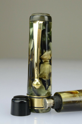 Tibaldi-infrangibile-serie_III_cappuccio.jpg (125.69 KiB) Visto 3246 volte Tibaldi Infrangibile - Serie III - Veretta e fondello