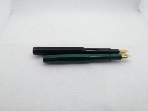 IMG_20210627_163122.jpg (3.66 MiB) Visto 2877 volte Kaweco Sport sul davanti, la mia dietro