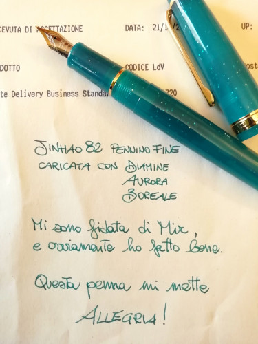 Jinhao 82 e carta di ricevuta postale