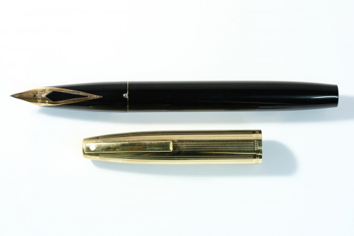 770 Imperial GOld and Plastic Barrel.jpg