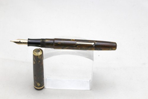 Minerva classica marmorizzata marrone III.jpg