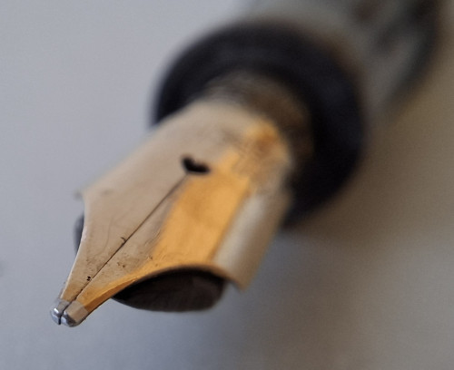 55. WE1EP. Signature nib point M.jpg