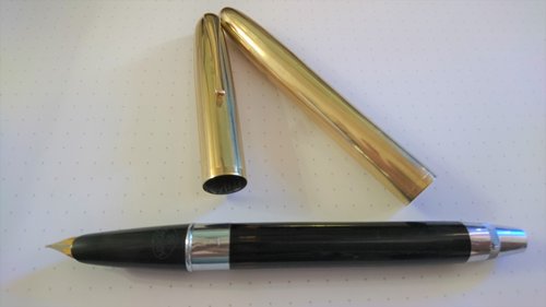 DSC_0289.JPG (874.39 KiB) Visto 3123 volte Aurora 88 laminata