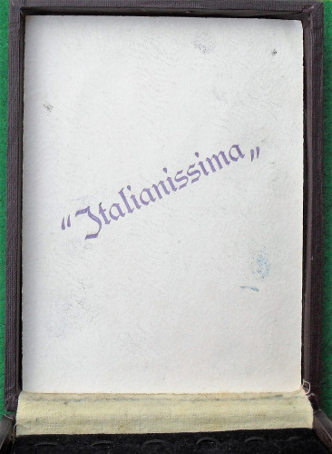 Italianissima - scatola pennini - interno del coperchio.JPG