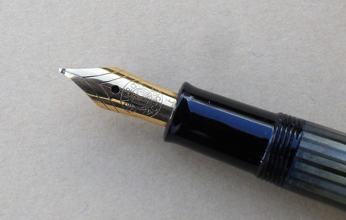 Pelikan 400NN - nib .JPG