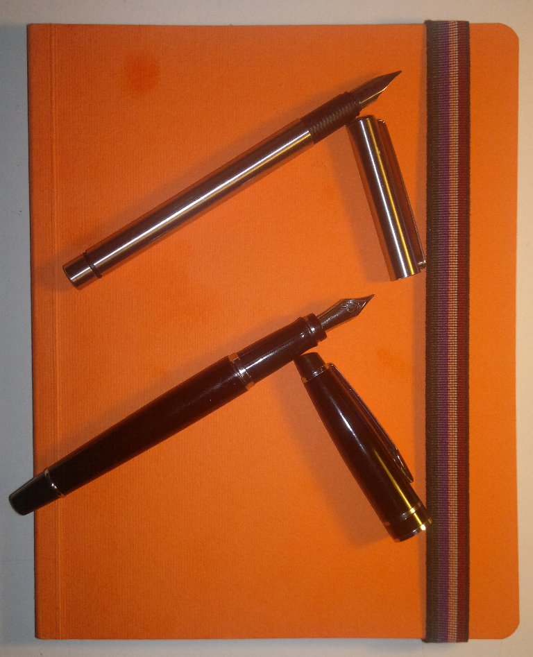 000_taccuino + LAMY + Penna Misteriosa.jpg