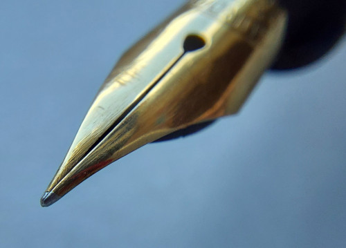 18. RA4 - Nib point.jpg